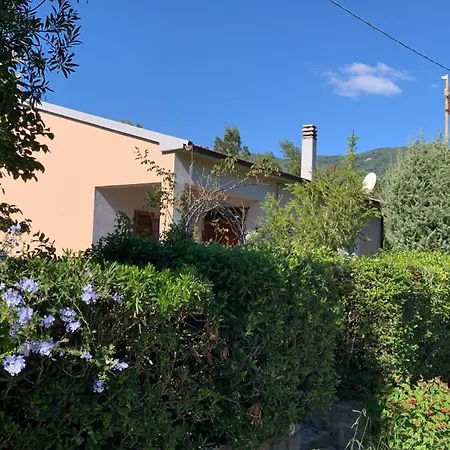 Villino La Pergola Nyaraló *