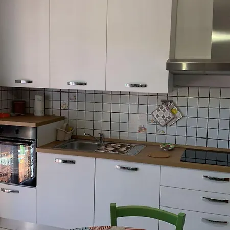 בית נופש Villino La Pergola מרינה די קמפו